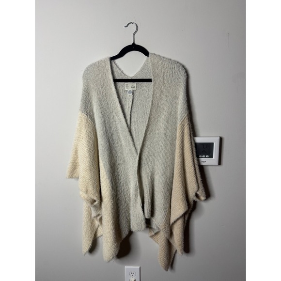 saturday sunday Sweaters - Saturday Sunday Beige Gray Fuzzy Knit Open Front Poncho Wrap Cardigan Sweater